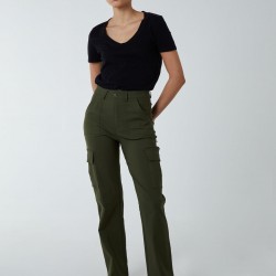 Straight Leg Pocket Detail Cargo Jeans